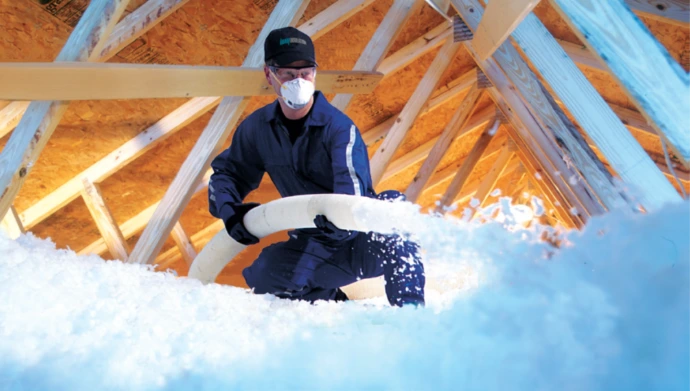 Soufflage THERMO LOFT – isolation continue des combles perdus