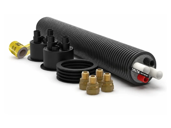 Liaison HEATPEX DELTA HP avec deux tubes hydrauliques, deux gaines pour câbles et accessoires de raccordement présentés à côté.